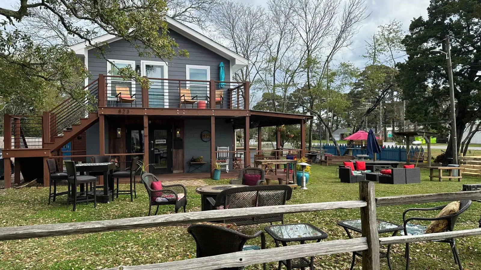 Dancing Baristas Café | Beaufort Town Docks