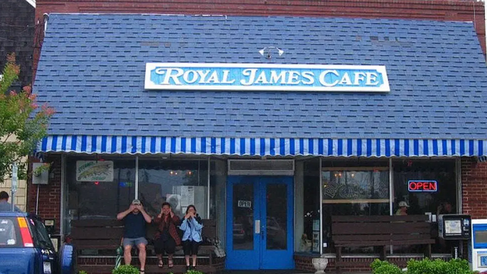 Royal James Cafe
